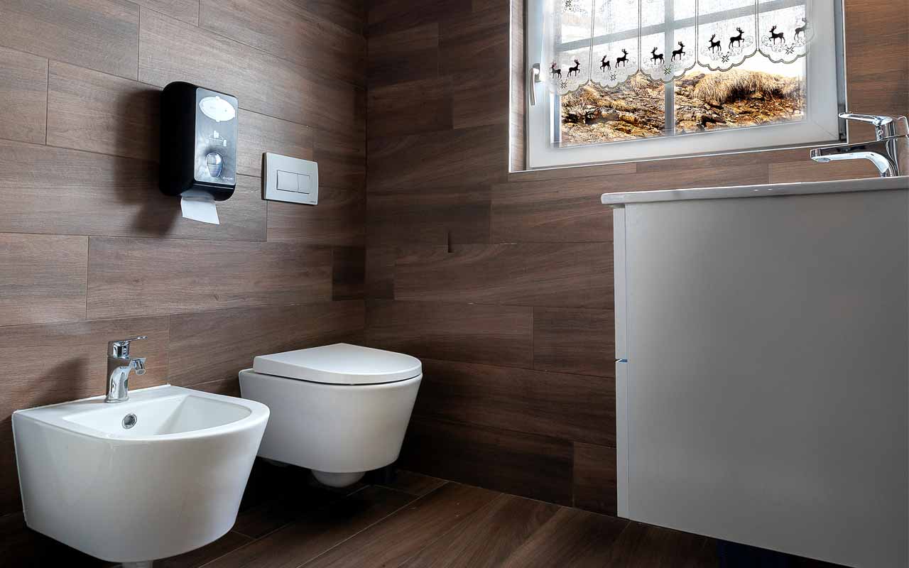 Albergo ristoranre B&B Le Alpi cascata del toce dormire e mangiare in valo Formazza