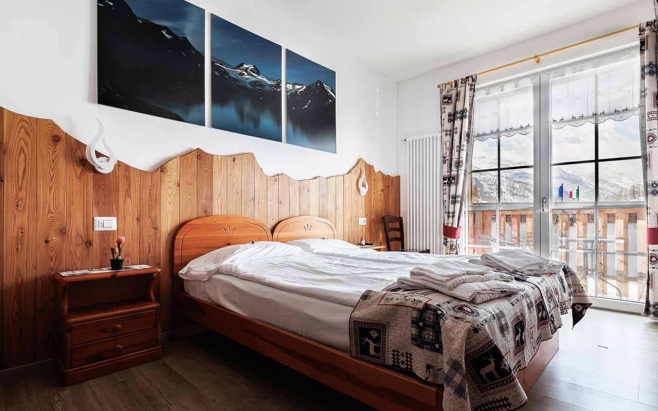Albergo ristoranre B&B Le Alpi cascata del toce dormire e mangiare in valo Formazza