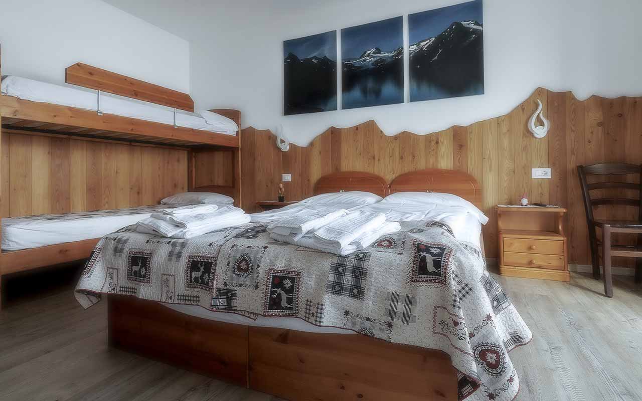 Albergo ristoranre B&B Le Alpi cascata del toce dormire e mangiare in valo Formazza